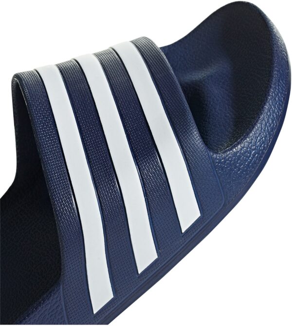 ADIDAS ADILETTE AQUA DKBLUE/FTWWHT/DKBLUE – Bild 4