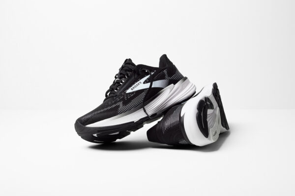 BROOKS Revel 8 BLACK/GREY/WHITE – Bild 8