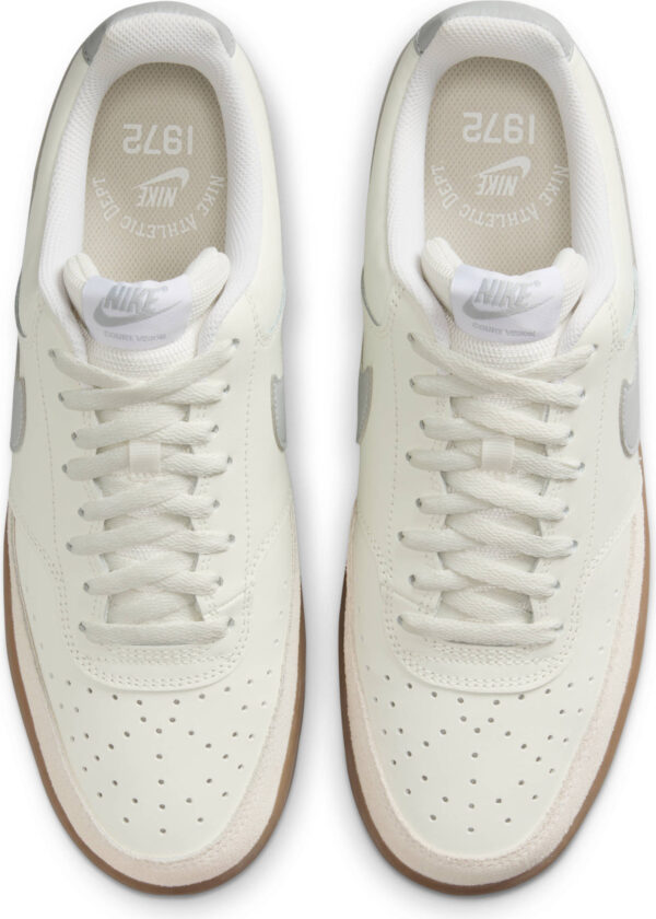 NIKE NIKE COURT VISION LO SAIL/LT SMOKE GREY-LT OREWOOD – Bild 2