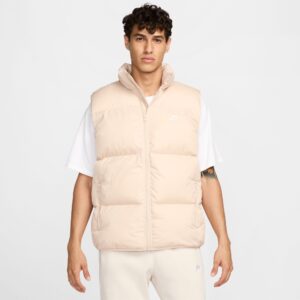 NIKE M NK CLUB PUFFER VEST SANDDRIFT/WHITE