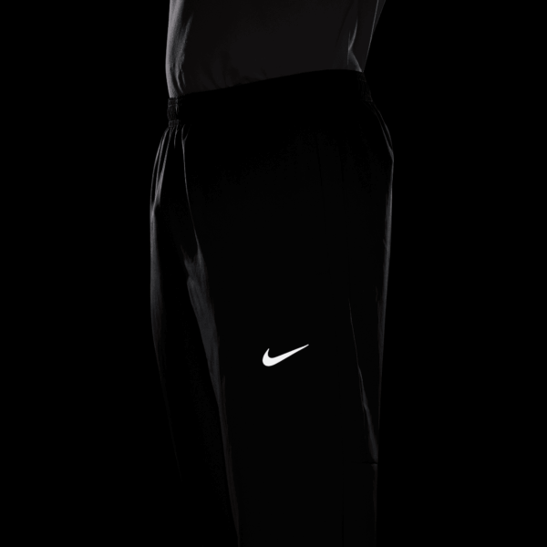 NIKE M NK DF CHALLENGR WVN PANT SMOKE GREY/BLACK/REFLECTIVE SI – Bild 4
