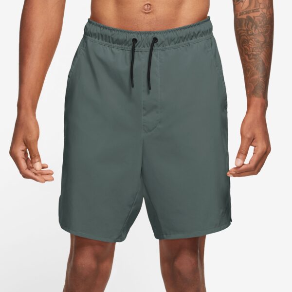 NIKE M NK DF UNLIMITED WVN 7IN UL VINTAGE GREEN/BLACK/VINTAGE GR