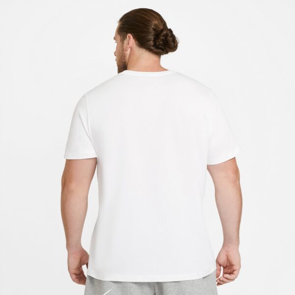 NIKE M NSW CLUB TEE WHITE/BLACK – Bild 4
