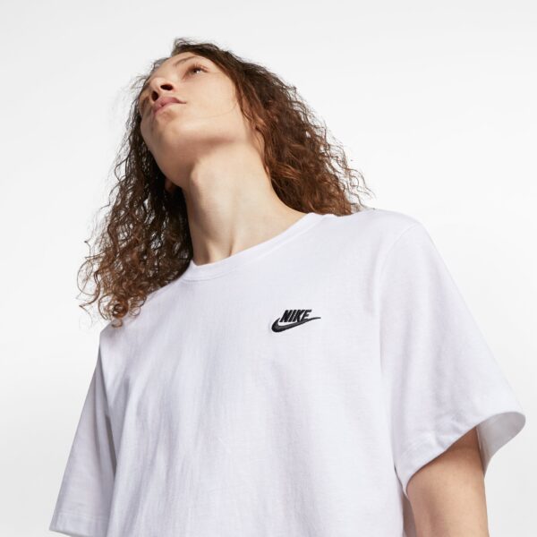 NIKE M NSW CLUB TEE WHITE/BLACK – Bild 5