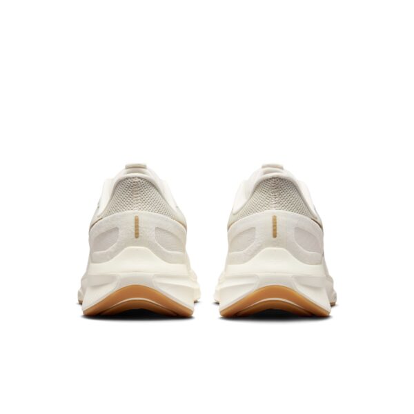 NIKE W NIKE AIR ZOOM STRUCTURE 25 PHANTOM/METALLIC GOLD-WHITE – Bild 5