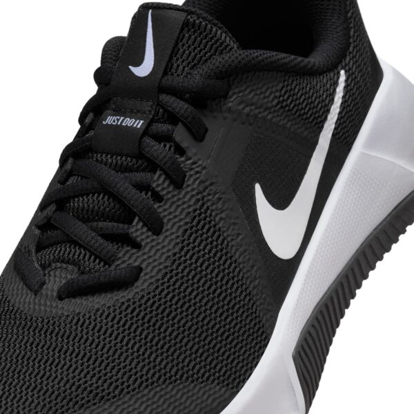 NIKE W NIKE MC TRAINER 3 BLACK/WHITE – Bild 7