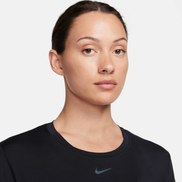 NIKE W NK ONE CLASSIC DF SS TOP BLACK/BLACK – Bild 3