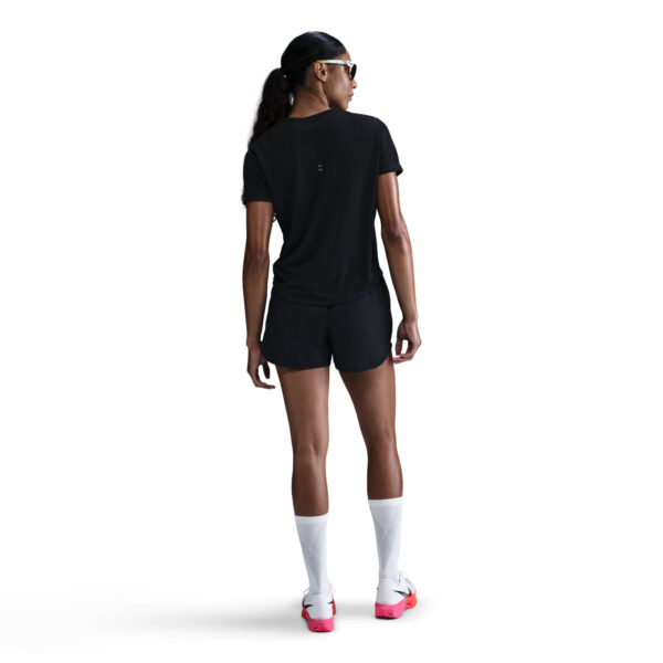 NIKE W NK TEMPO DF SS TOP BLACK/REFLECTIVE SILV – Bild 3