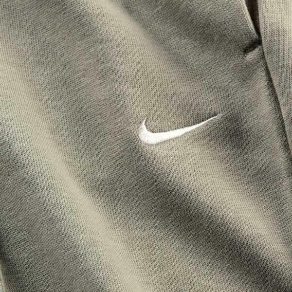 NIKE W NSW NK CHLL FT HR SWTPNT LIGHT ARMY/SAIL – Bild 7
