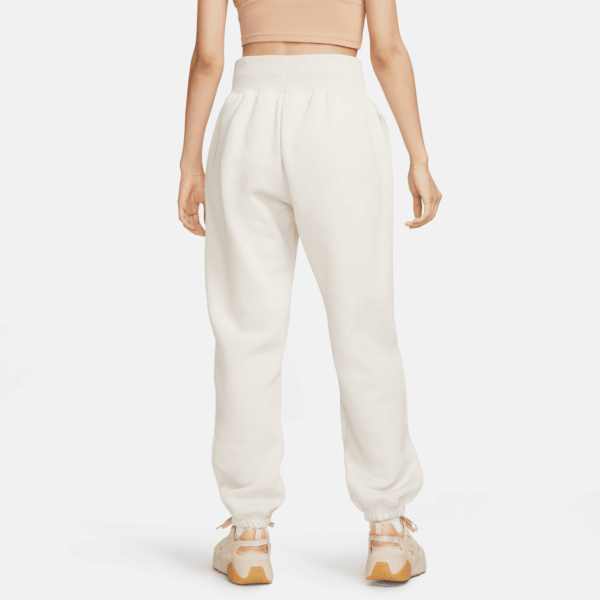 NIKE W NSW PHNX FLC HR OS PANT LT OREWOOD BRN/SAIL – Bild 2