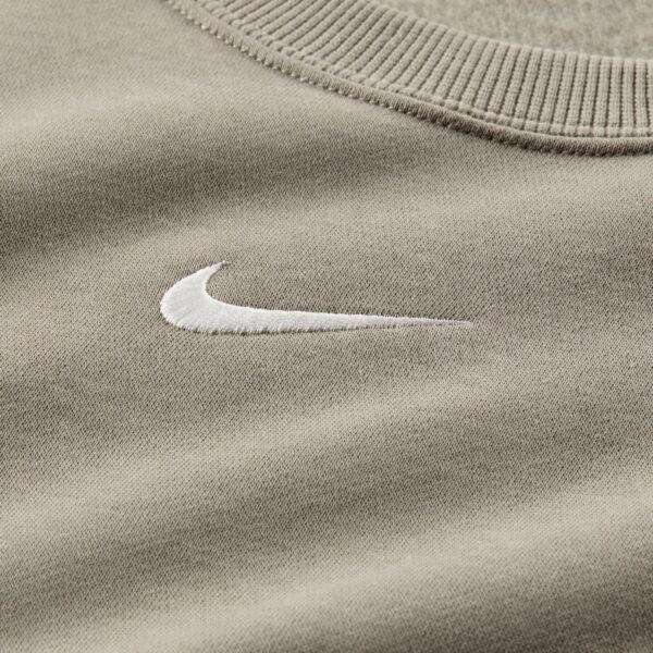 NIKE W NSW PHNX FLC STD CREW LIGHT ARMY/SAIL – Bild 7