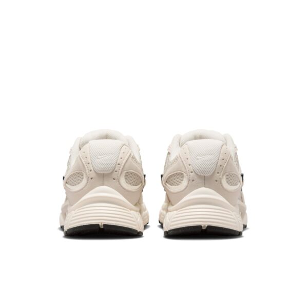 NIKE W NIKE V5 RNR LT OREWOOD BRN/PALE IVORY-BLAC – Bild 2