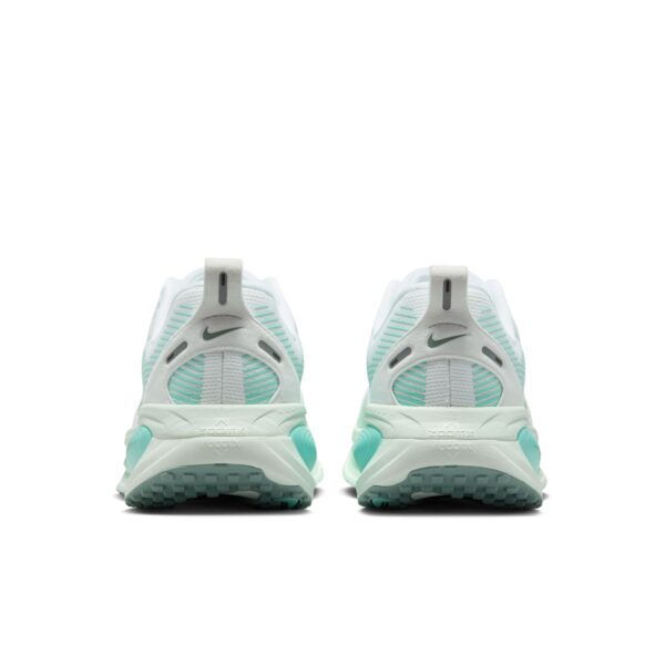 NIKE W NIKE VOMERO 18 WHITE/CANNON-BLEACHED TURQ-MIN – Bild 2