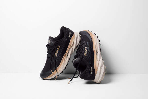 BROOKS Cascadia 19 GTX BLACK/EBONY/CHATEAU GRAY – Bild 8