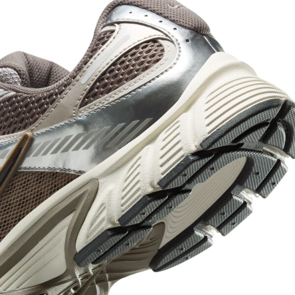 NIKE NIKE V5 RNR CAVE STONE/BLACK-COLLEGE GREY- – Bild 7
