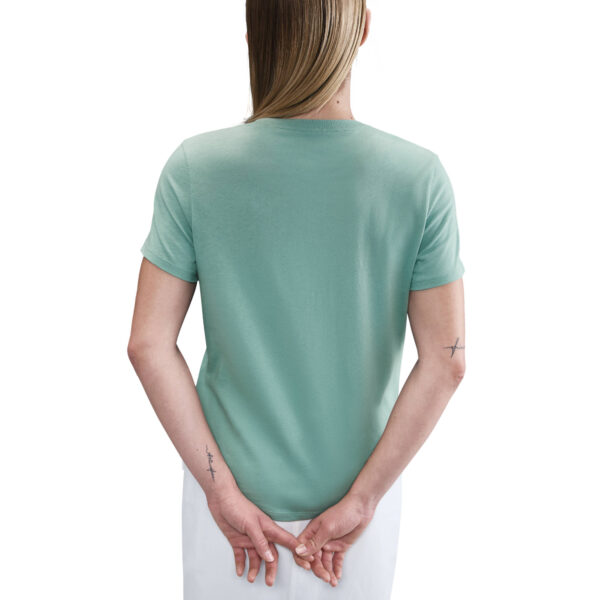 NIKE W NSW CLUB SS TEE CANNON/WHITE – Bild 3